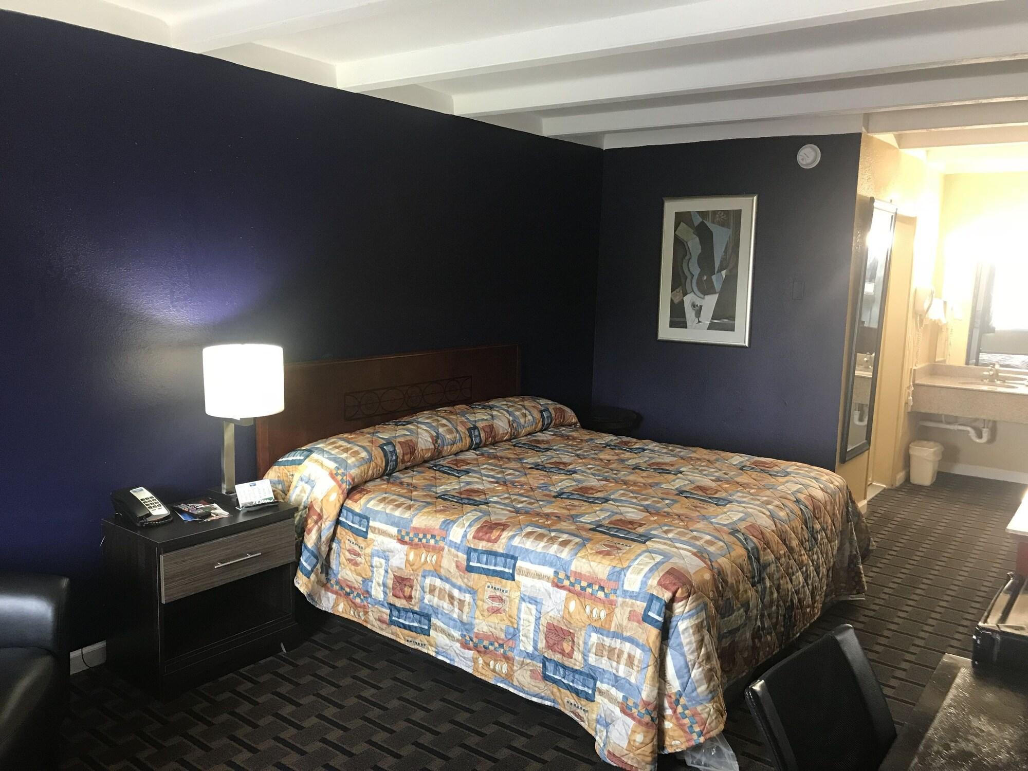 Rodeway Inn Nashville Airport Екстер'єр фото