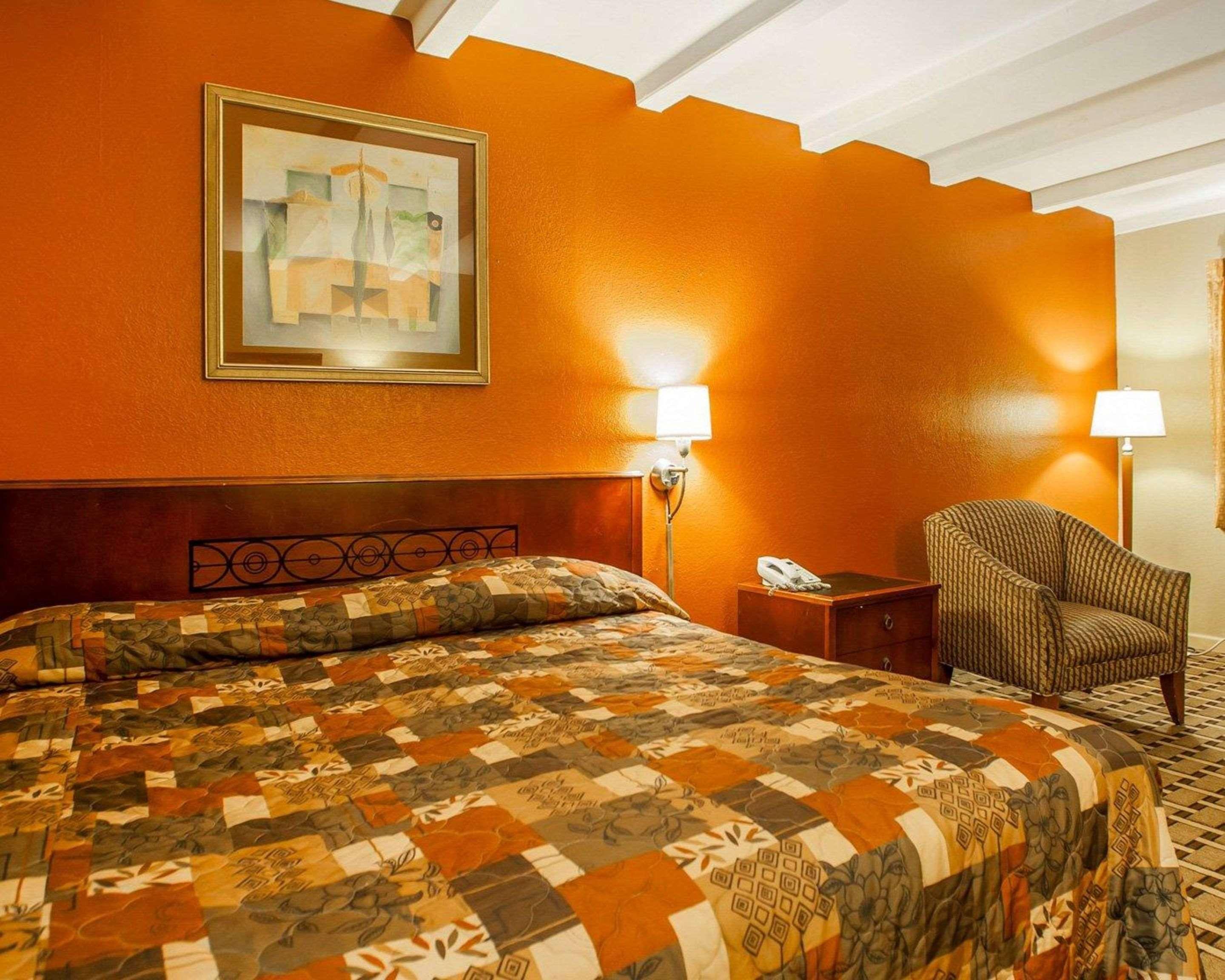 Rodeway Inn Nashville Airport Екстер'єр фото