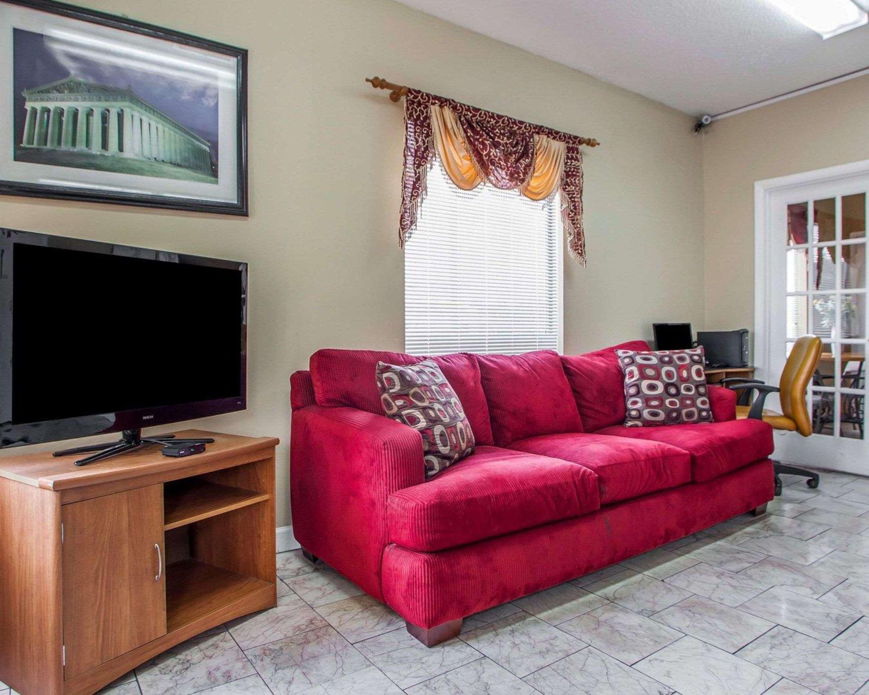 Rodeway Inn Nashville Airport Екстер'єр фото