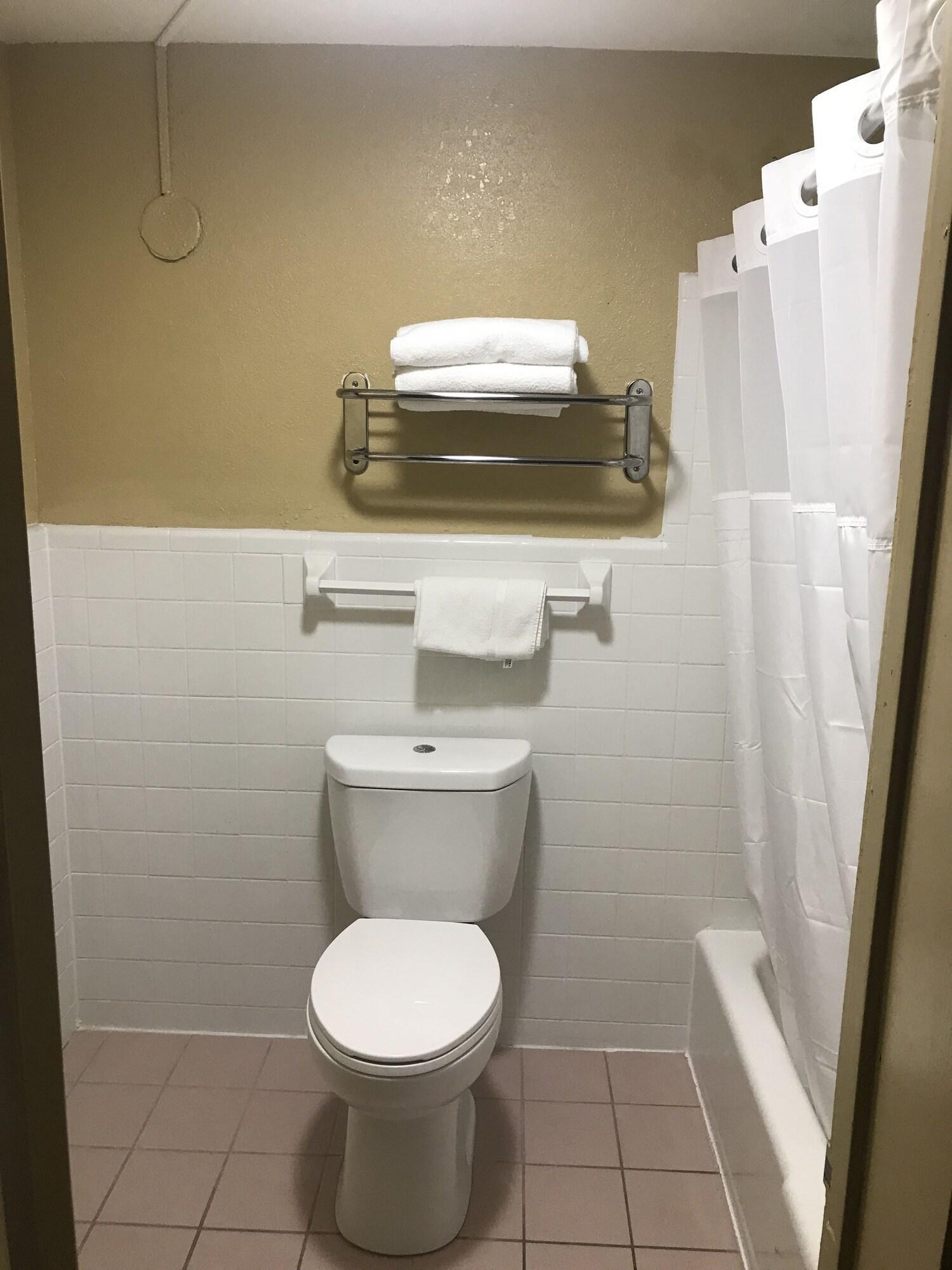 Rodeway Inn Nashville Airport Екстер'єр фото